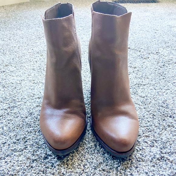 Bp Jett Lea Brown Cognac Leather Stack Block Heeled Ankle bootie - Picture 7 of 9